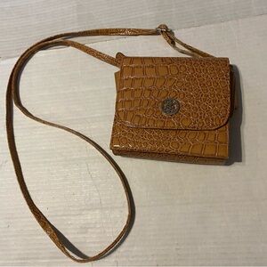 Croc-embossed crossbody bag tan light brown unbranded card holder purse